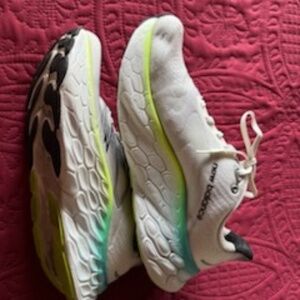 New Balance  white, size 12.5  2E    Fresh Foam, Excellent Condition.